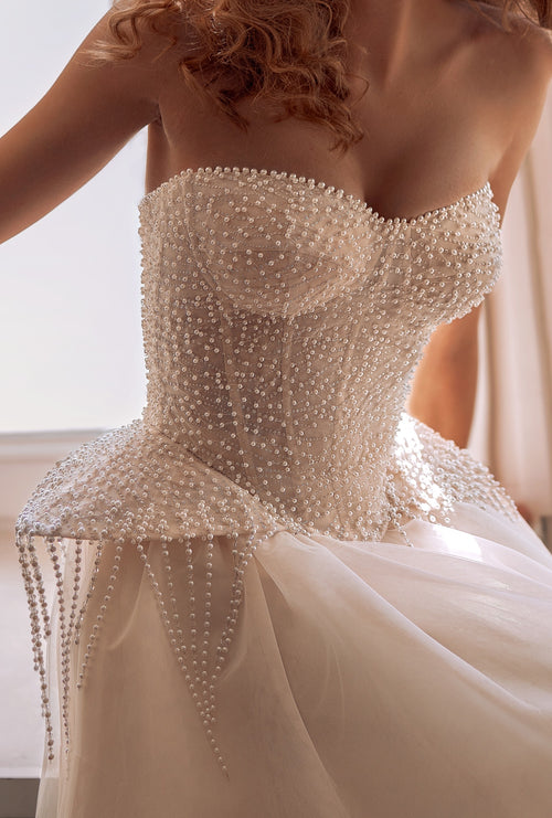 So Chic: Strapless Pearl-Embellished Tulle Ball Gown | Symphony of Love
