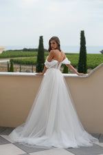 Off-Shoulder Glitter Mermaid Wedding Dress