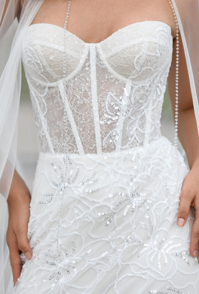 Sweetheart Corset Sleeveless Glitter Mermaid Dress with a Slit and Tulle Cape