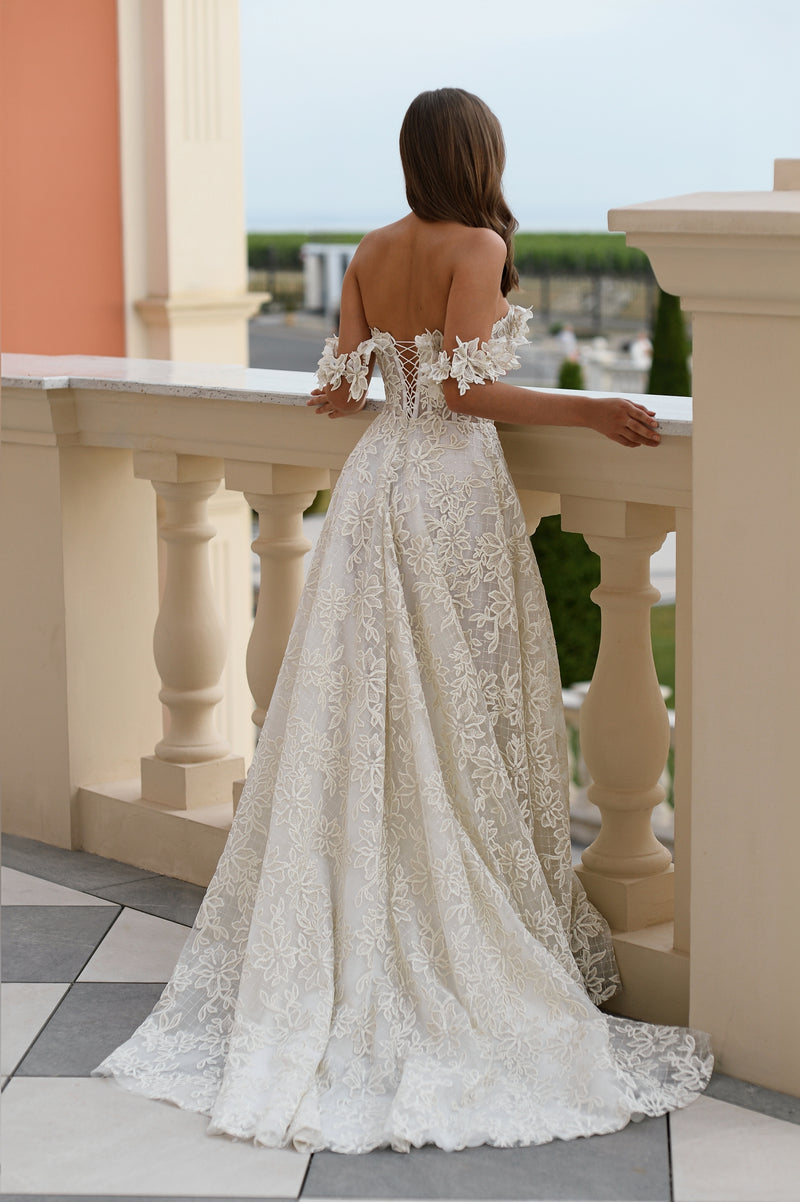 Delicate Off-Shoulder Floral Lace A-Line Wedding Dress
