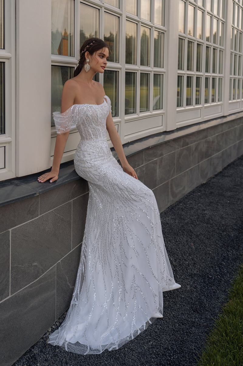 Shiny Off-the-Shoulder Mermaid Wedding Dress – HAREM's Brides Shiny Off-the-Shoulder Mermaid Wedding Dress – HAREM's Brides
