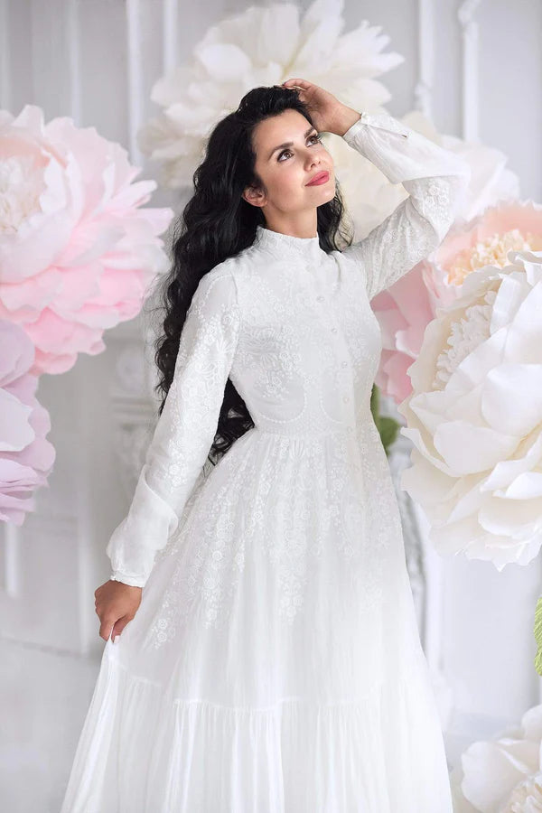 High Neck Modest White Dress with Embroidery Floral Pattern M High Neck Modest White Dress with Embroidery Floral Pattern M