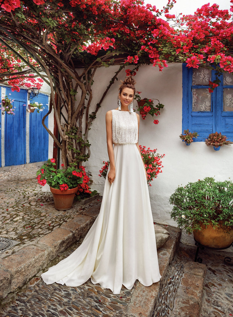 Sleeveless A-Line Feminine Unique Wedding Dress EU34 / Off-White Sleeveless A-Line Feminine Unique Wedding Dress EU34 / Off-White