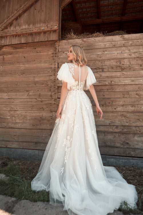 Vestido de novia elegante de corte A con manga de mariposa