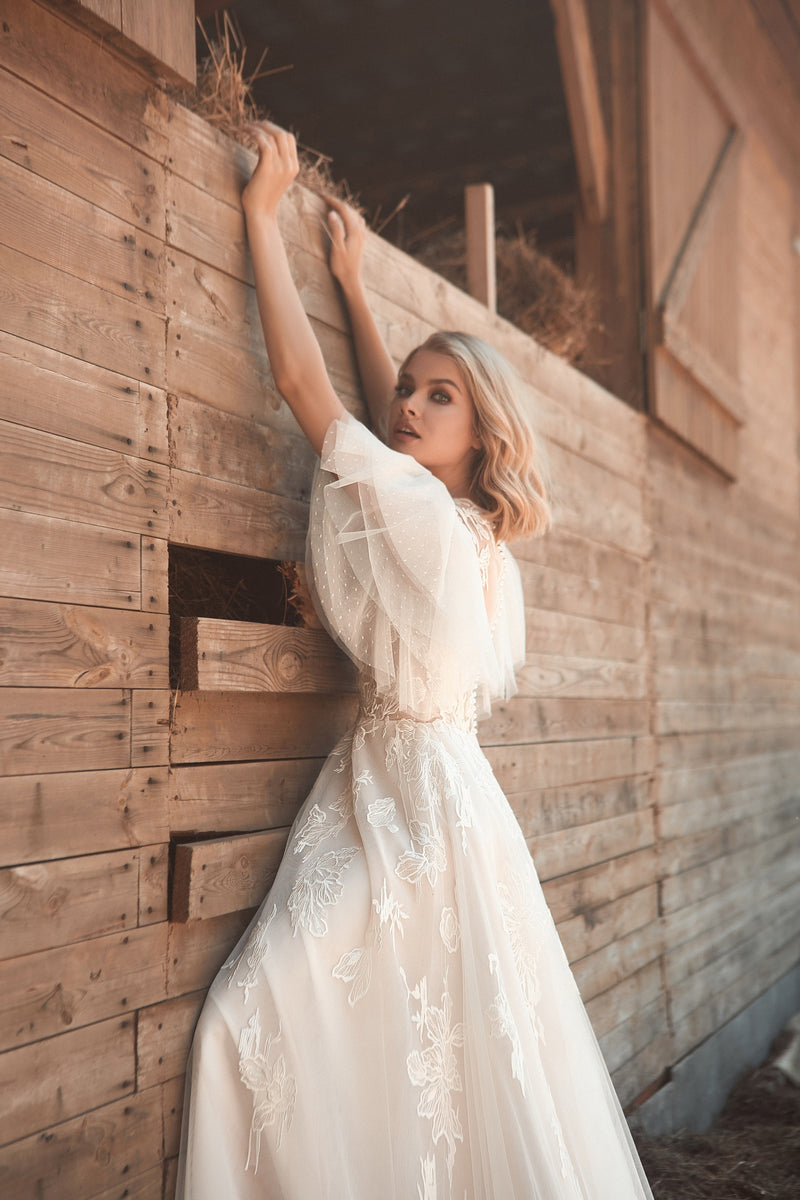 Butterfly Sleeve A-Line Chic Wedding Dress