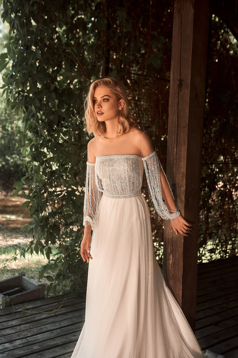 Robe de mariée trapèze unique à épaules dénudées