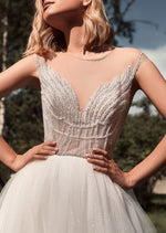 Robe de mariée princesse romantique avec des ailes angéliques