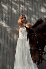 Vestido de novia bohemio sin tirantes con mangas removibles