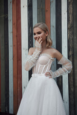 Polka Dot Sweetheart Wedding Gown with Removable Sleeves