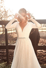 Long Sleeve A-Line Elegant Wedding Dress