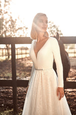 Long Sleeve A-Line Elegant Wedding Dress