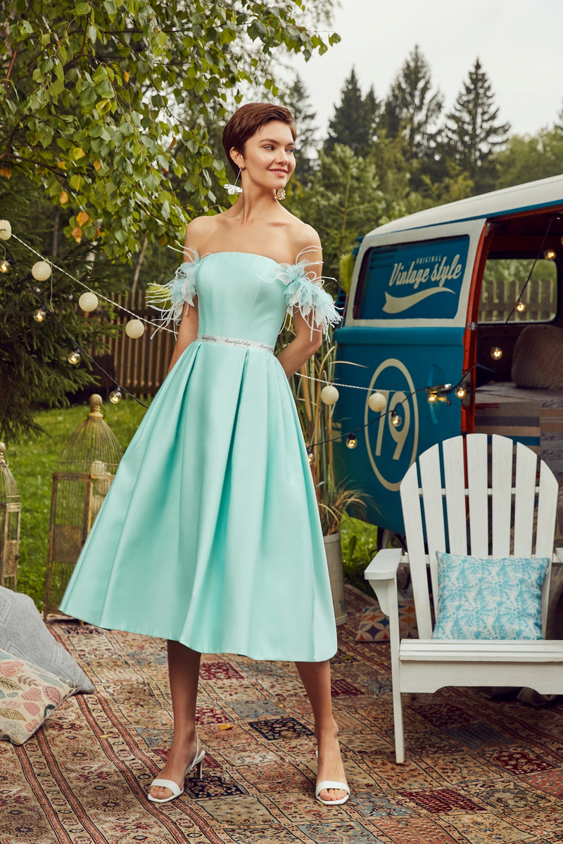 Off-Shoulder Tea-Leght Evening Gown HAREM's Brides Off-Shoulder Tea-Leght Evening Gown HAREM's Brides