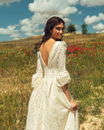 3/4 Length Sleeve V-Neck Lace Wedding Dress with Embroidery