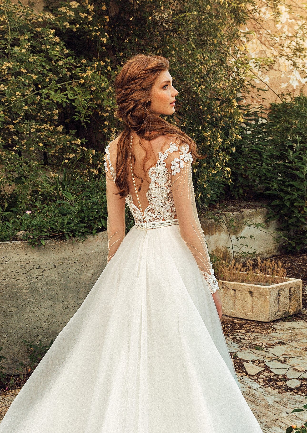 Sheer Long Sleeve A-Line Wedding Dress EU34 / Off-White Sheer Long Sleeve A-Line Wedding Dress EU34 / Off-White