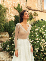 Robe de mariée trapèze à manches longues avec perles