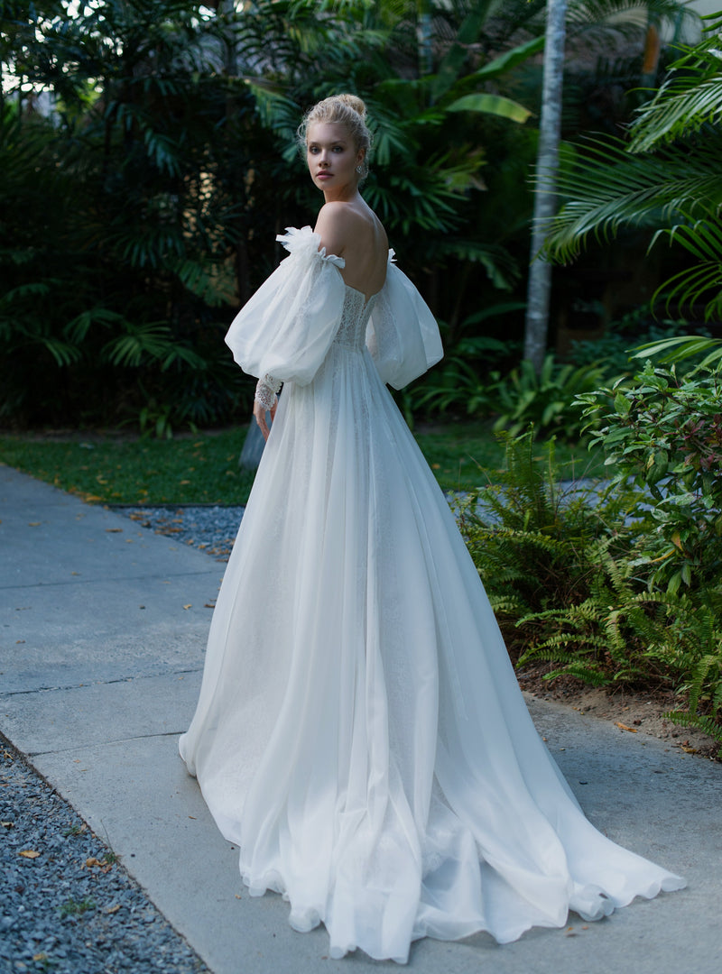 Sweetheart Strapless Wedding Gown with Removable Sleeves