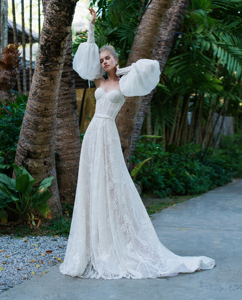 Robe de mariée bustier chérie avec manches amovibles