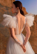 Vestido de novia de manga larga con cuello en V ilusión
