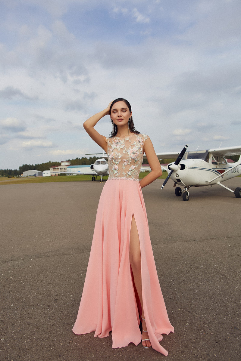 Sleeveless Lace Body Prom Dress with 3D Flowers