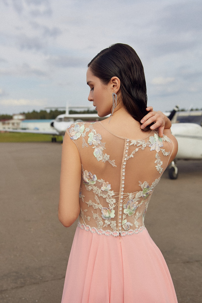 Robe de bal sans manches en dentelle avec fleurs 3D