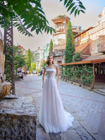 Vestido de novia con escote cuadrado