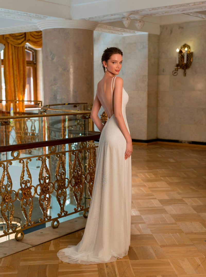 2 in 1: A-Line Wedding Gown with Removable Cap