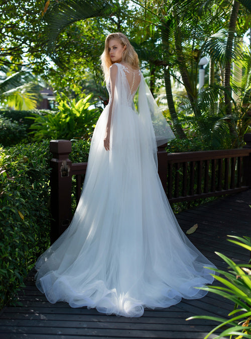 Sleeveless V-Neck  Wedding Gown with Tulle Wings