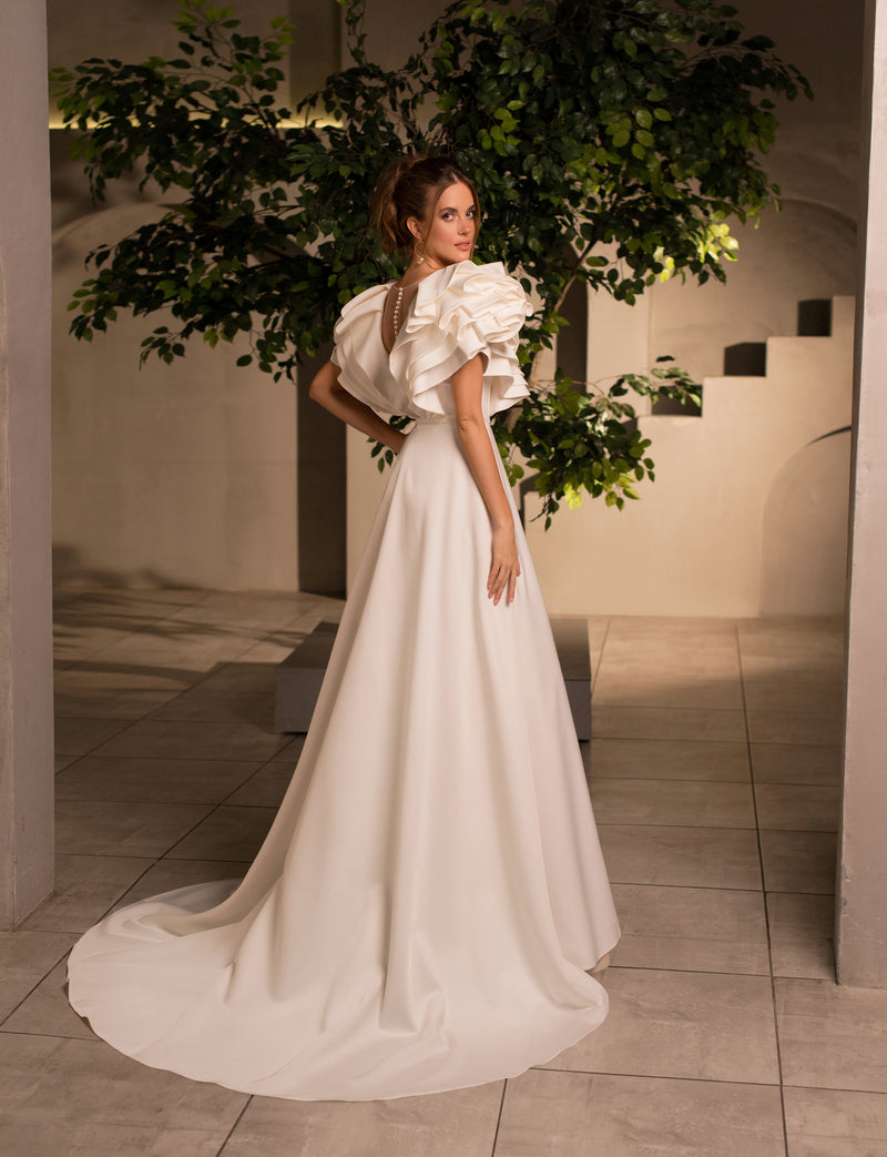 Robe de mariée mikado trapèze à manches flottantes