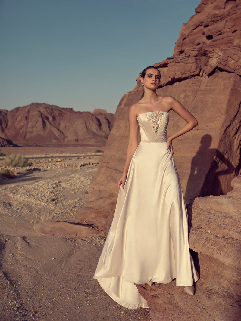 Strapless Silk Wedding Dress with Coat EU40 / Cream Powder