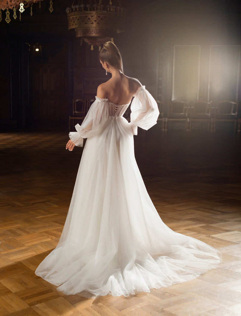 Robe de mariée chérie sans bretelles avec manches amovibles