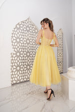 Vestido midi corpete corpete tule