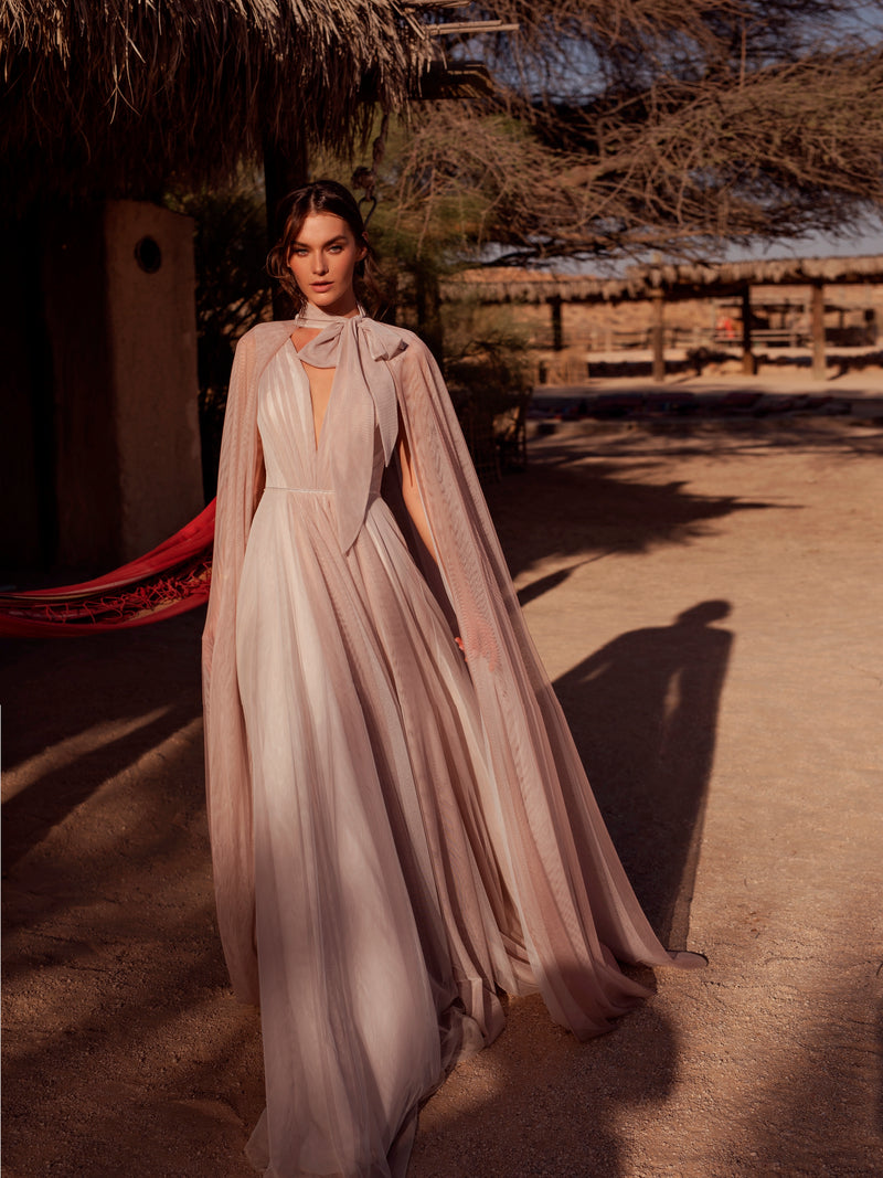 Minimalist Sleeveless Gown with Cape EU42 / Cream Minimalist Sleeveless Gown with Cape EU42 / Cream