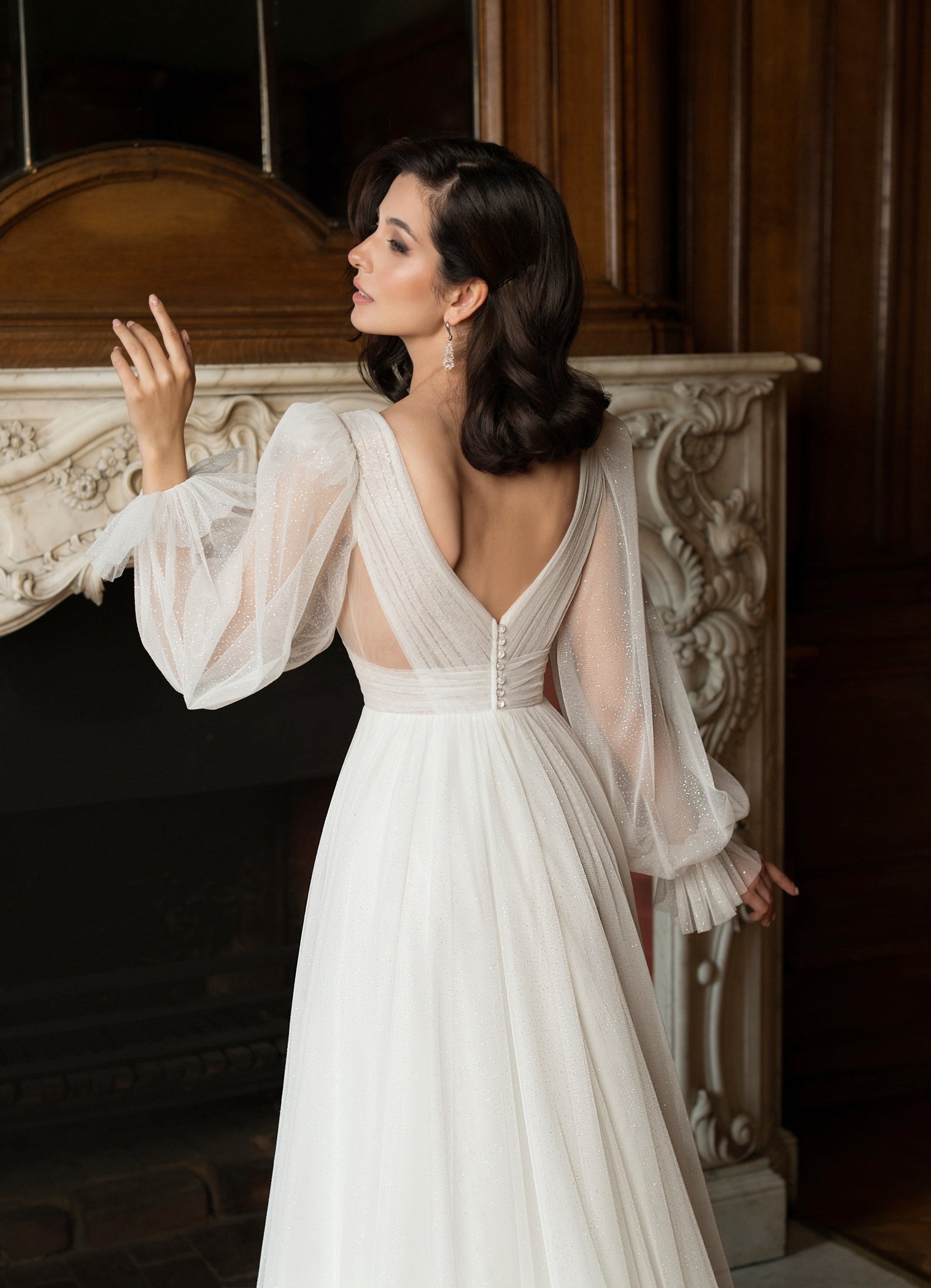 Petite Long Sleeves Glitter Sheath Wedding Dress EU42 Petite Long Sleeves Glitter Sheath Wedding Dress EU42