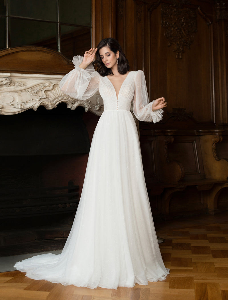 Robe de mariée fourreau pailletée à manches longues Petite