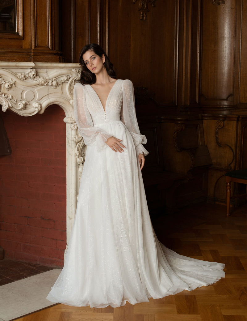 Robe de mariée fourreau pailletée à manches longues Petite