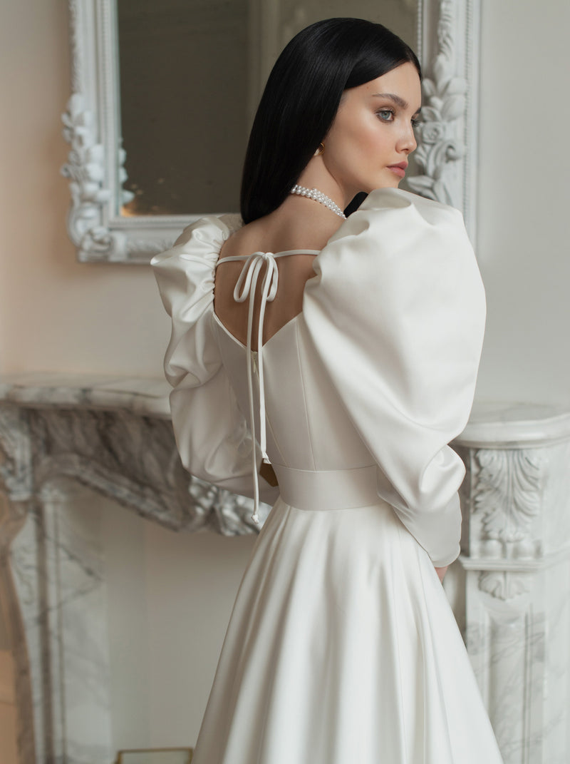 a line white dress with sleeves 1455 %0D%0A%0D%0A%26nbsp%3B%0D%0A%0D%0A%26nbsp%3B%0D%0A*%26nbsp%3BOrder%20one%20size%20up%20for%20a%20relaxed%20fit White Long Sleeve Chiffon Gown