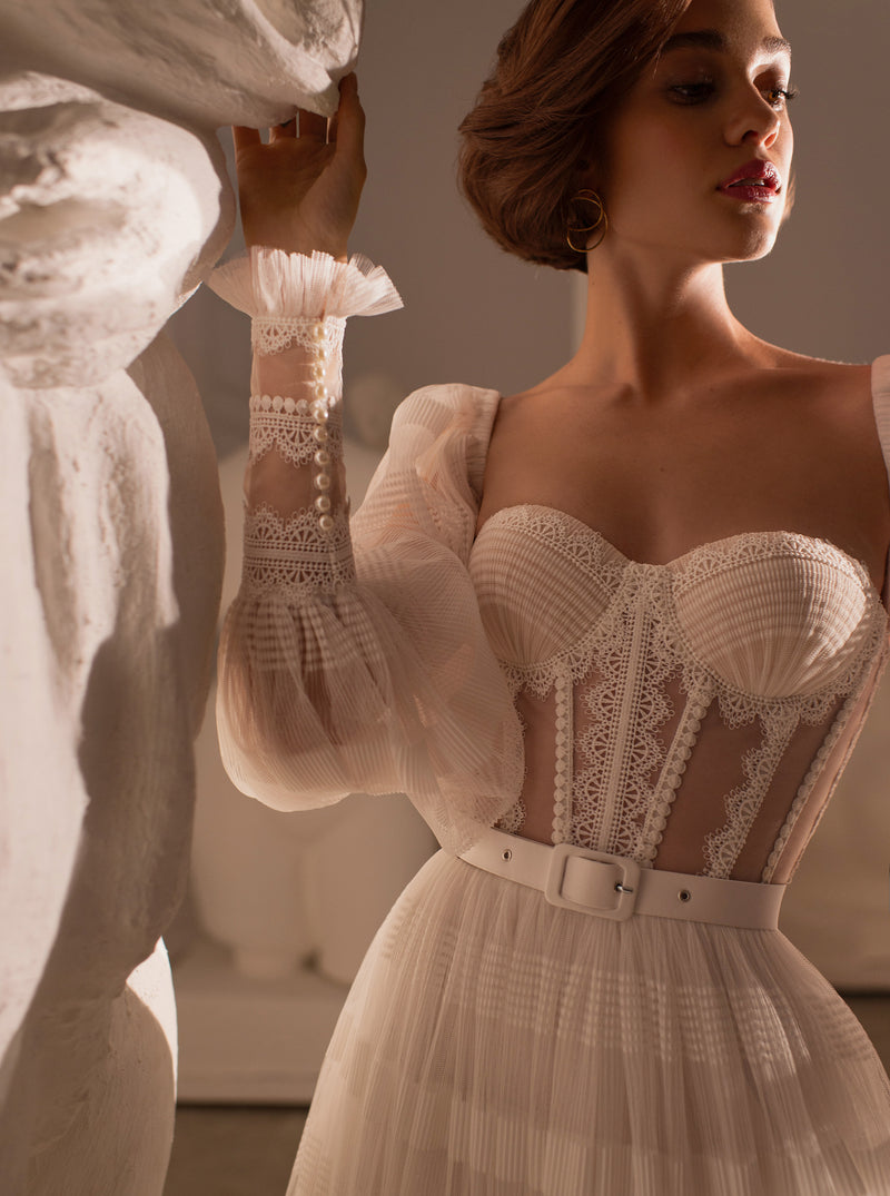 Robe de mariée sans bretelles à décolleté en cœur