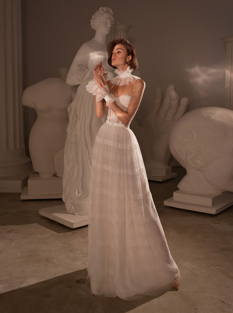 Robe de mariée sans bretelles à décolleté en cœur