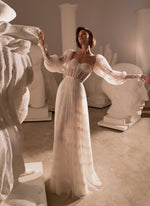 Sweetheart Neckline Strapless Wedding Dress