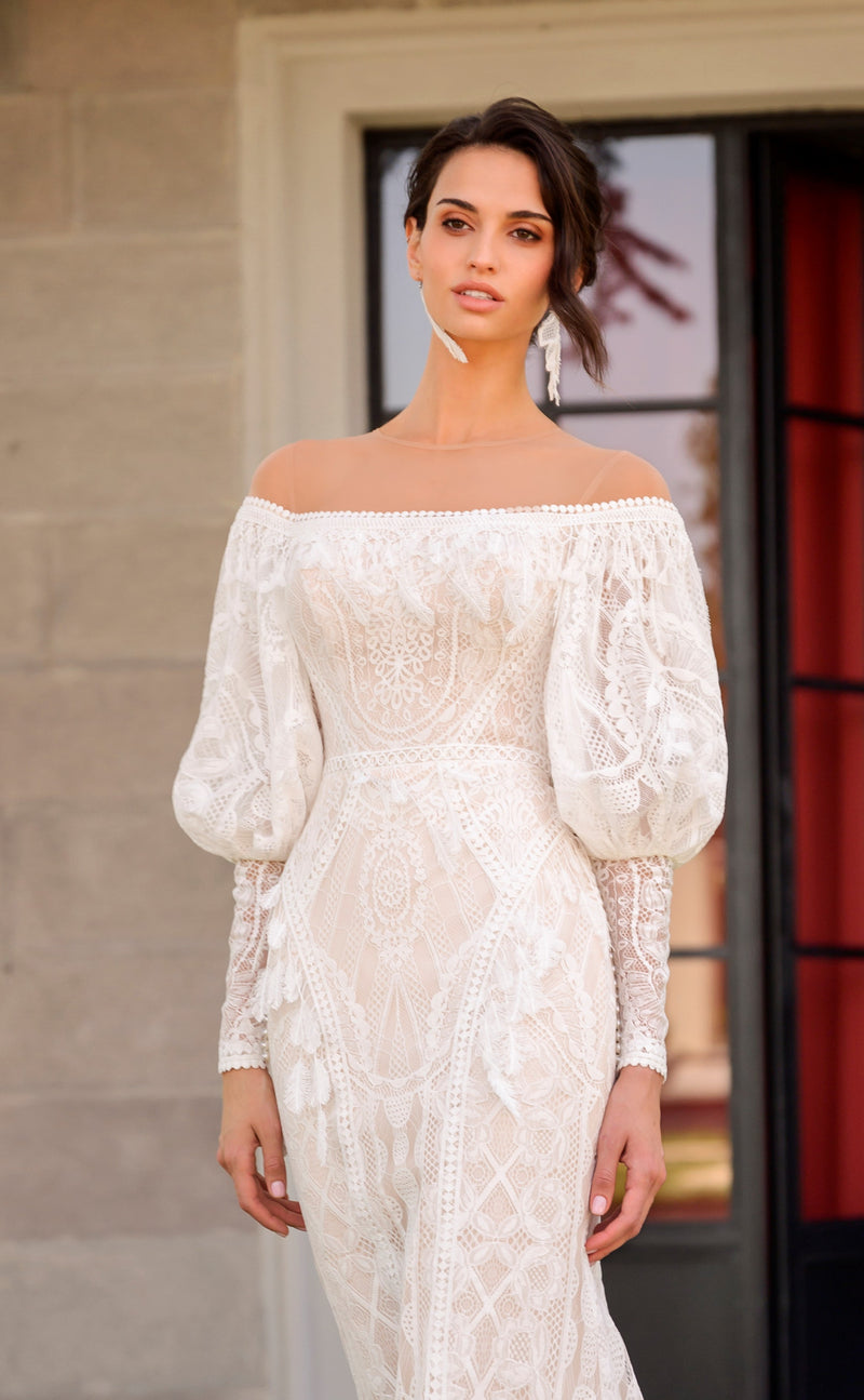 Bohemian Long Puffy Sleeve Lace Wedding Gown