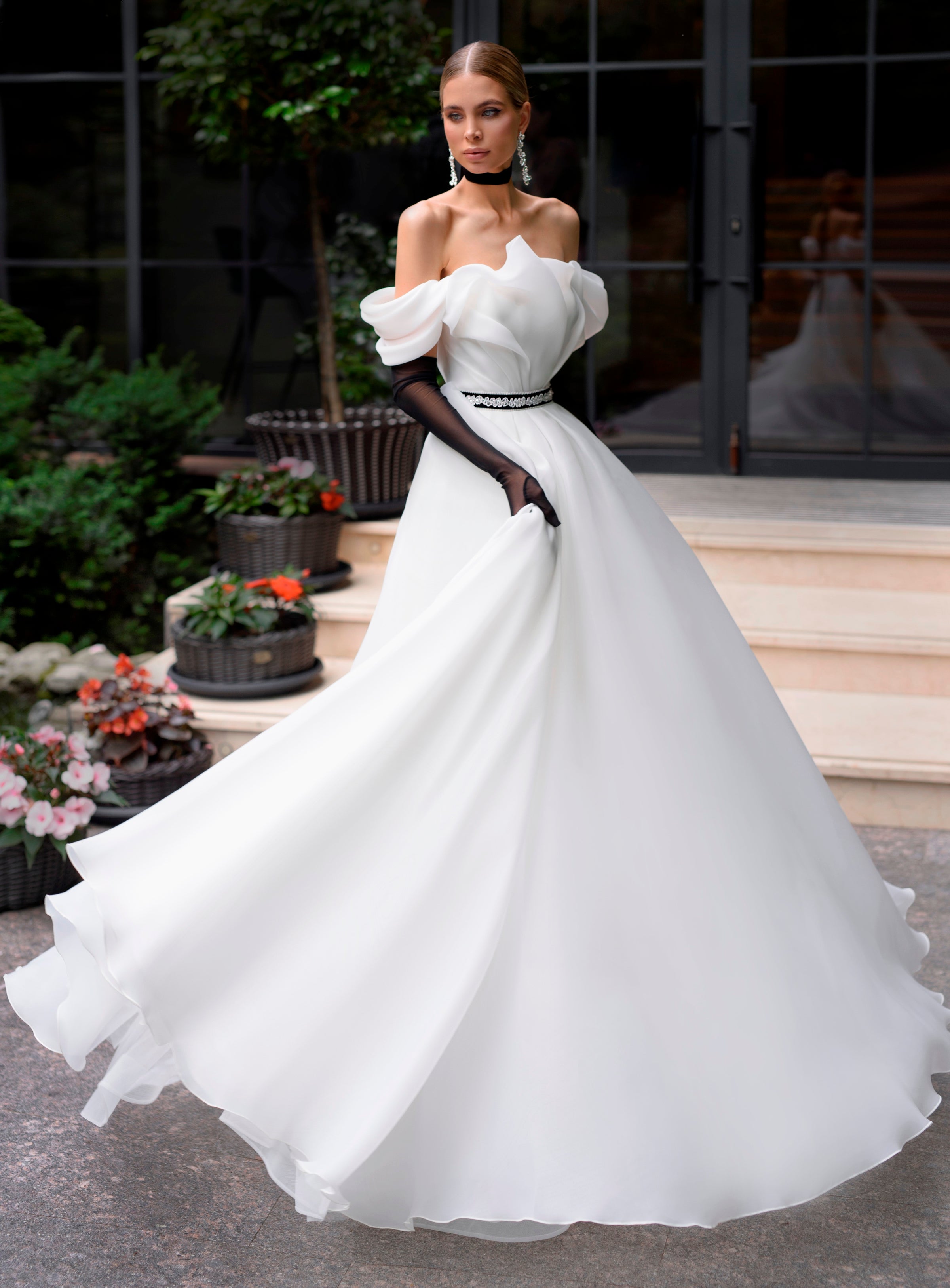 Off-Shoulder Plus Size A-Line Wedding Dress – HAREM's Brides