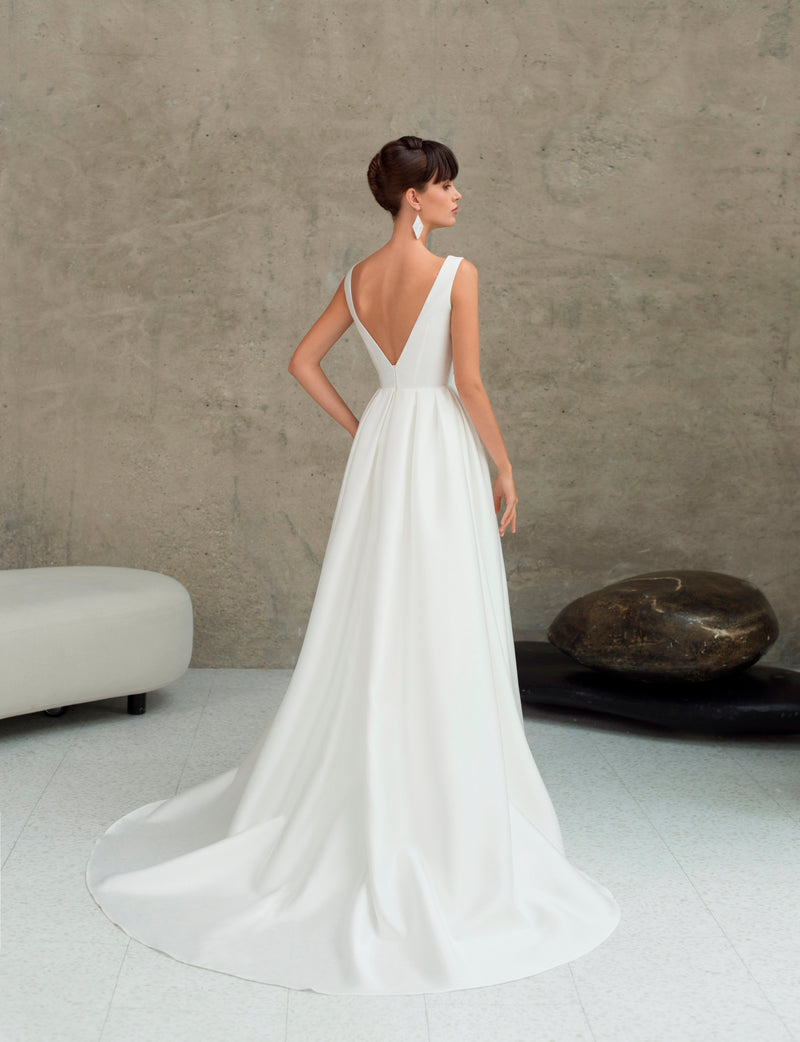 Minimalist V-Neck A-Line Wedding Dress HAREM's Brides Minimalist V-Neck A-Line Wedding Dress HAREM's Brides