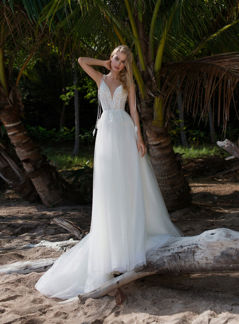 Vestido de novia evasé con tirantes finos – HAREM's Brides