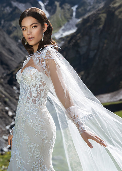 Robe de mariée sirène sans bretelles avec cape en tulle