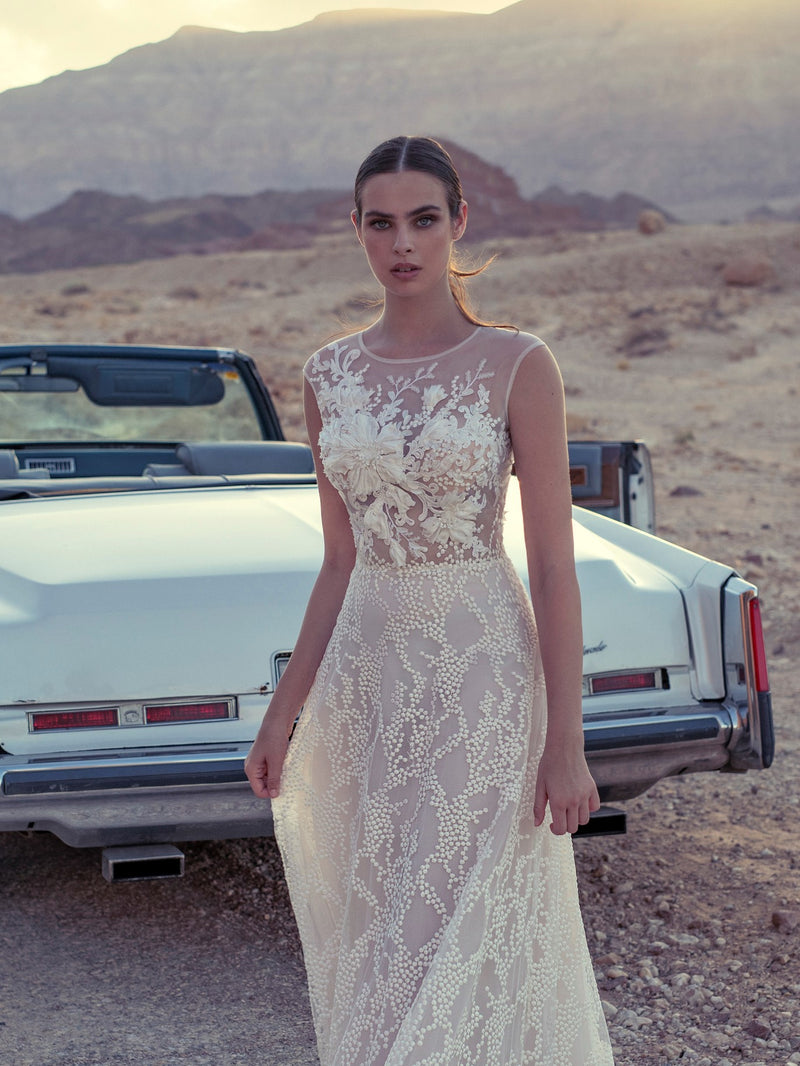 Sleeveless Wedding Dress with 3D Applique