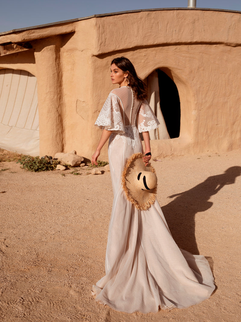 Robe de mariée bohème à manches cloche