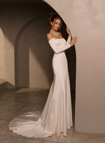 Enchanting Long Sleeve Off-Shoulder Mermaid Wedding Dress