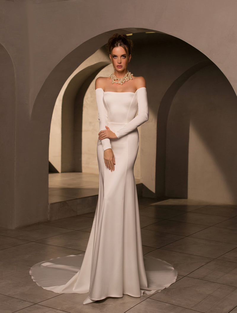 Enchanting Long Sleeve Off-Shoulder Mermaid Wedding Dress EU38 Enchanting Long Sleeve Off-Shoulder Mermaid Wedding Dress EU38