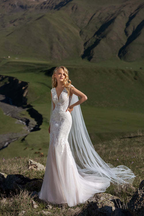 Robe de mariée sirène avec cape en tulle