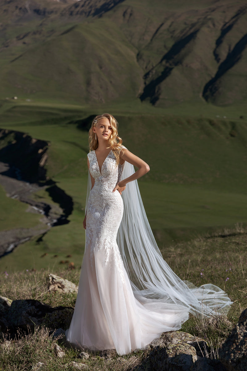 mermaid tulle wedding dress White Modern Mermaid Tulle Long Bridal Gown Long Sleeves Backless Floor Length Wedding Dress